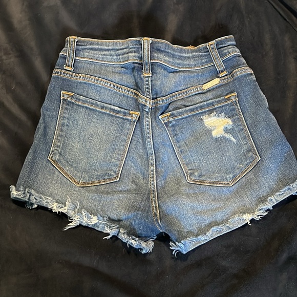 Kancan Jean Shorts Size Small 0-1 - Picture 4 of 4